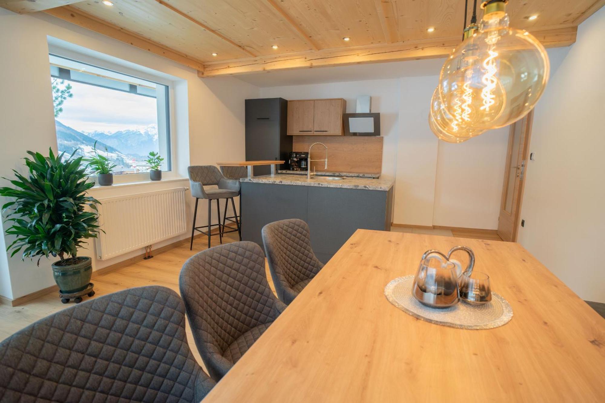 Apartement Waldfrieden Pfons Bagian luar foto